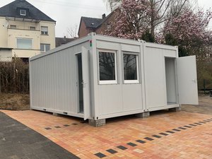 Isolierte Bürocontainer mit Außen- und Innensteckdosen, Bürofenstern für HEUS Betonwerke GmbH - 1
